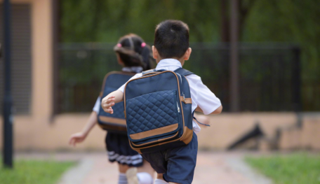 上海公办入学四大批次排序，落户决定你的排位！